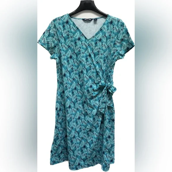 Lands' End | Dresses | Lands End Blue Palm Leaf Dress | Poshmark